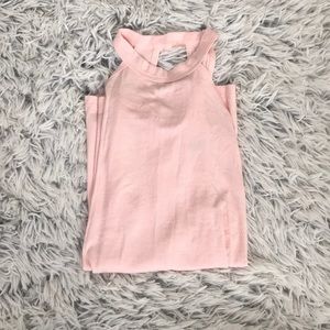 pink tank top